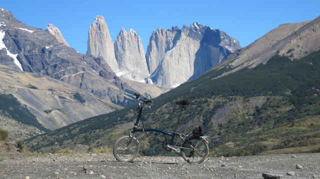 TorresdelPaine_2.jpg (93854 bytes)