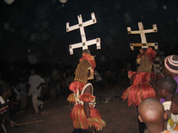 Dogon mask_3_1.jpg (26538 bytes)