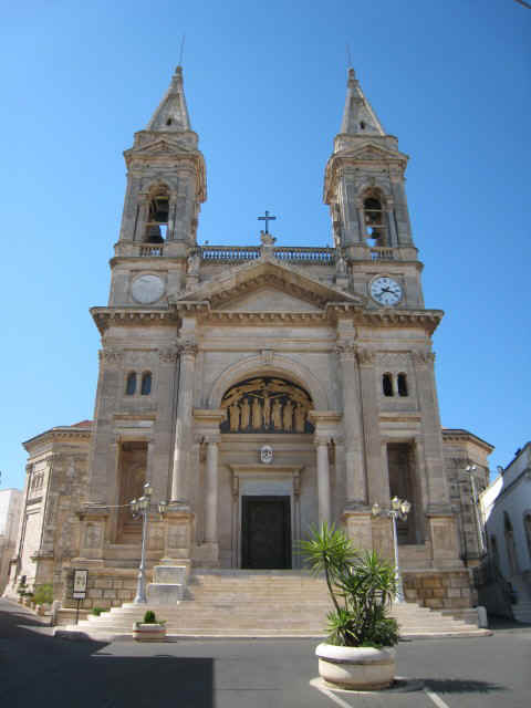 Albarabello Cathedrale.jpg (70486 bytes)