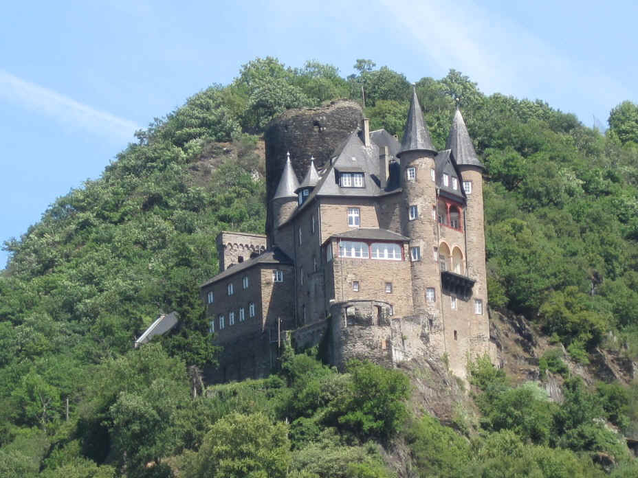 Katzenelenbogen castle_sm.jpg (315352 bytes)